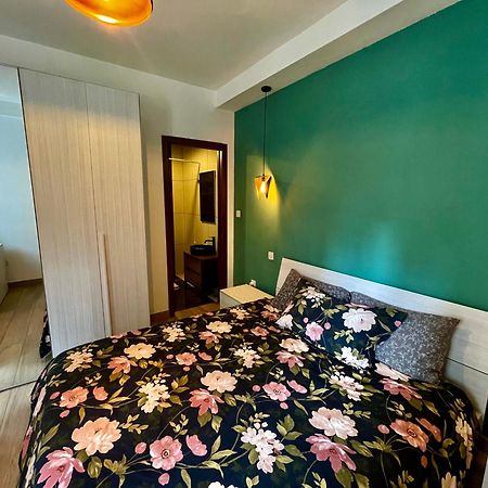 Airport Accommodation Deluxe Bedroom And Private Bathroom Near Airport Self Check In And Self Check Out Mqabba Esterno foto
