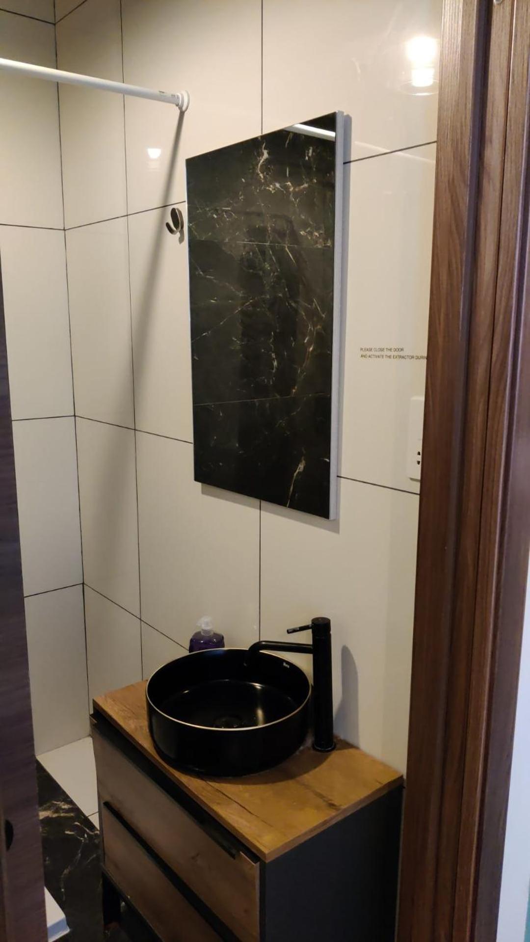 Airport Accommodation Deluxe Bedroom And Private Bathroom Near Airport Self Check In And Self Check Out Mqabba Esterno foto